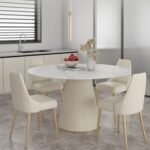 4 seater set of dining.
